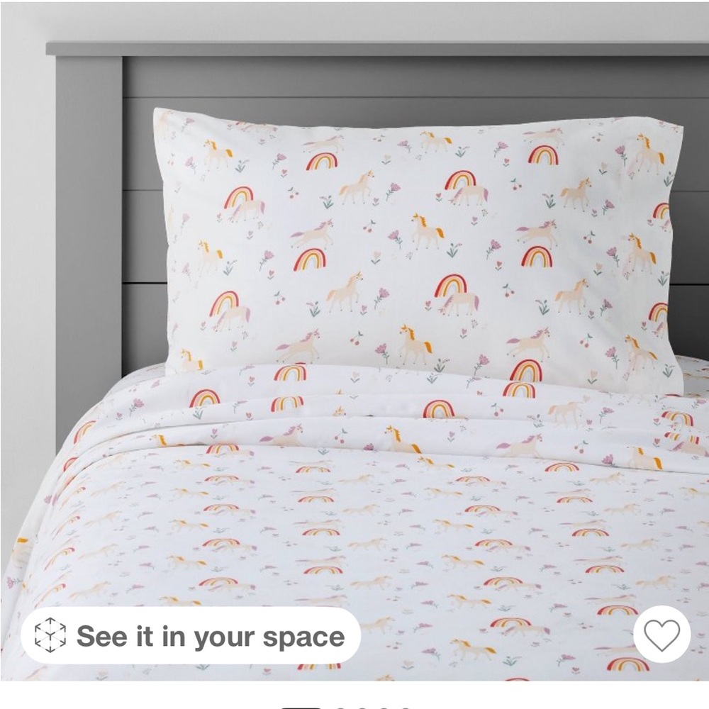 Pillowfort Unicorn and Rainbow Sheet Set Full Size